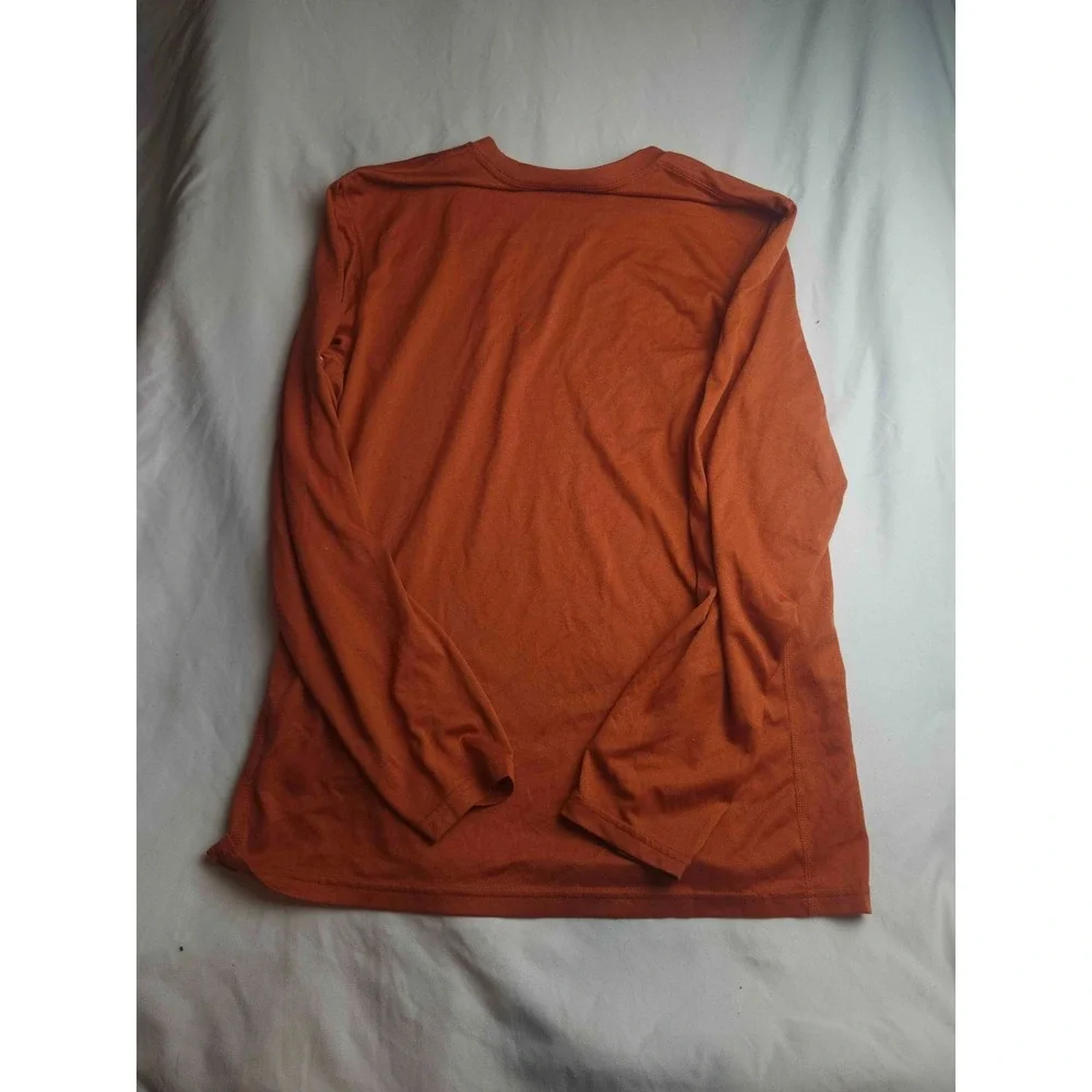 Nike Dri-FIT T-Shirt Men M Orange Moisture Wicking Sporty Performance Athleisure